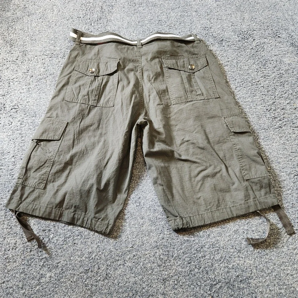 Nwt SouthPole Cargo Shorts Size 38